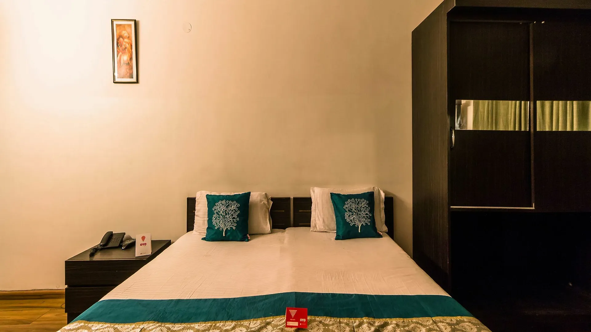 Oyo 3650 City View Brothers Gurgaon 3*,