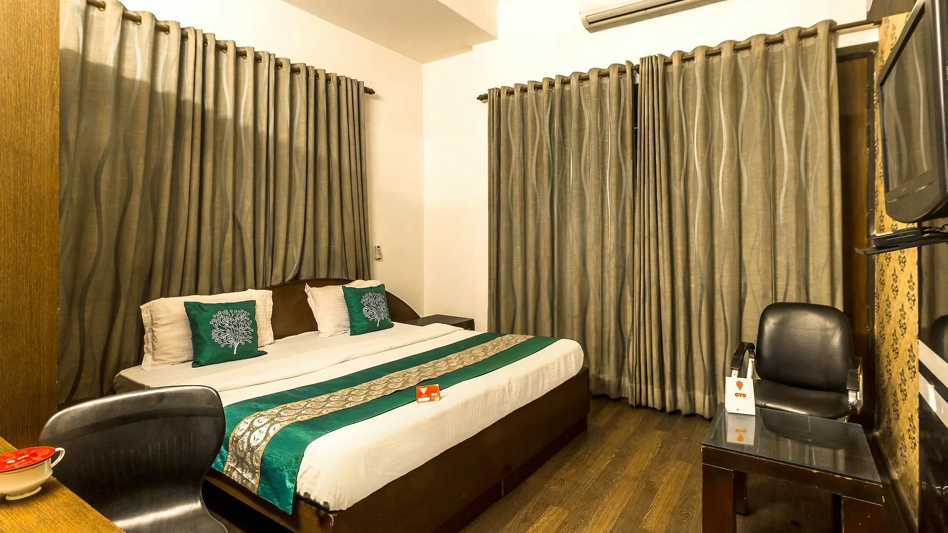Oyo 3650 City View Brothers Gurgaon 3*,